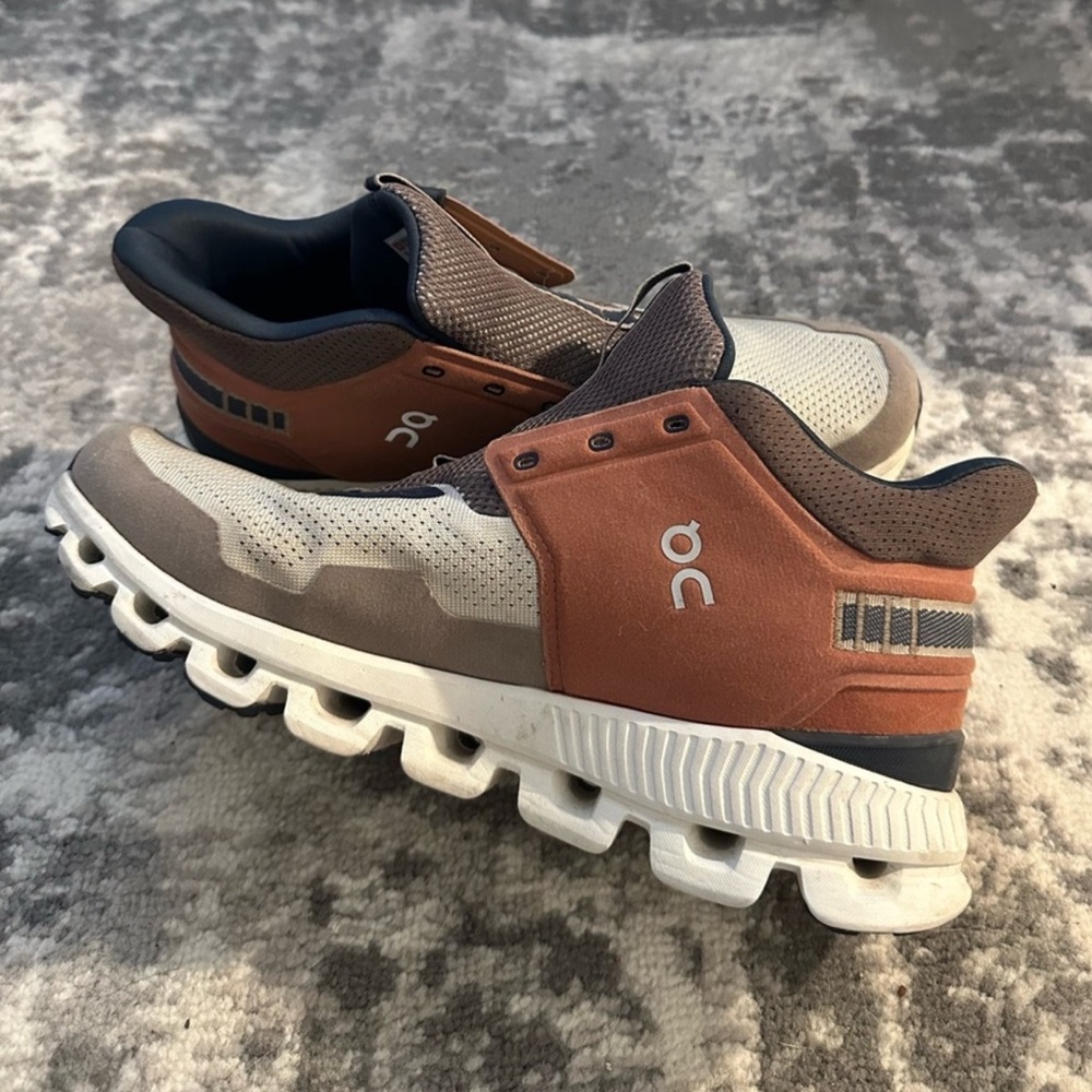 On Cloud hiking shoes pecan clay color